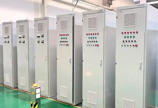 PLC控制柜的环境适应性：工业控制核心的“生存之道”(图2)