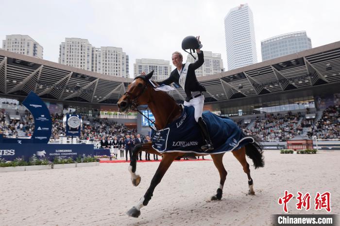 上海环球马术冠军赛落幕：马术谷见证观众与骑