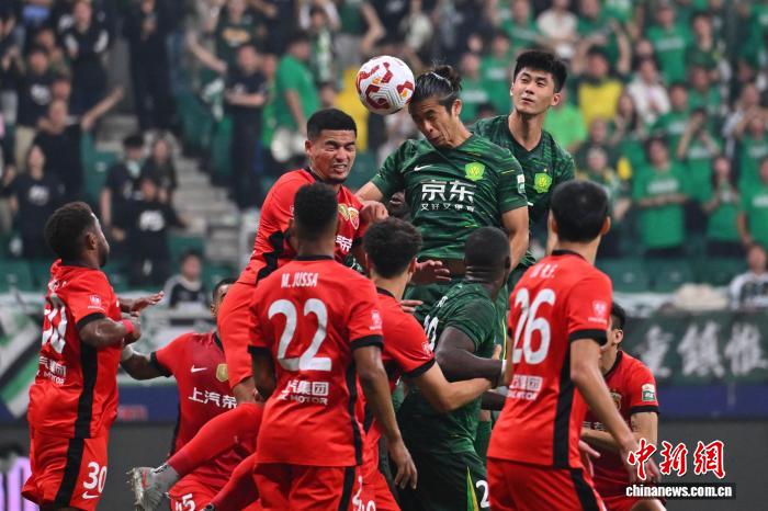 北京国安主场23负上海海港 争冠形势再变