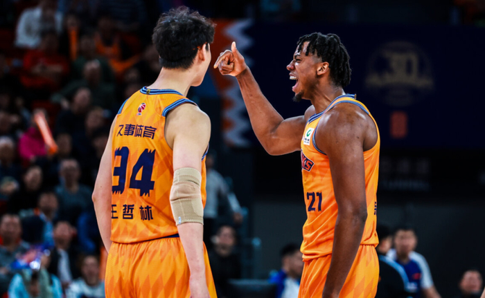 CBA外援怀特塞德减重45斤成赛季第一大外援