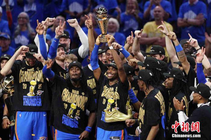 雷霆在抢七之夜击败步行者夺冠，亚历山大荣获