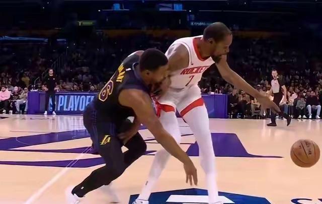 湖人G2力克火箭 斯马特肯纳德联手助队夺两连胜